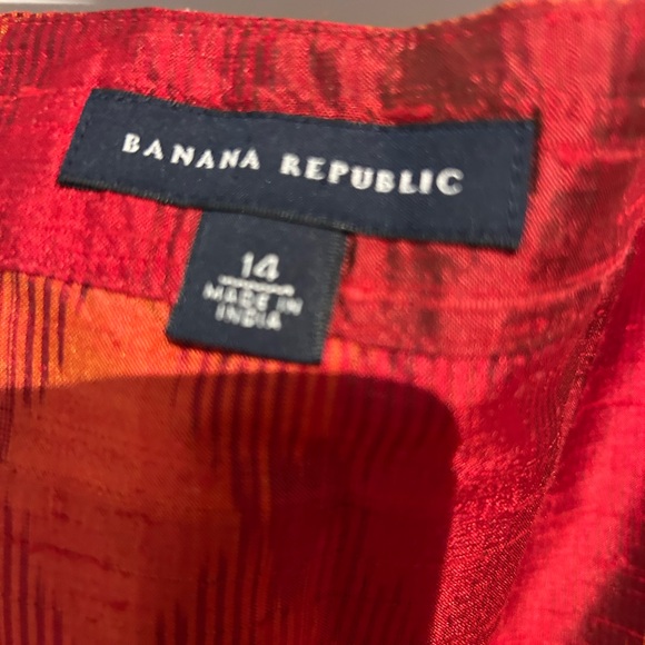 Banana republic, silk wrap skirt - Picture 4 of 5